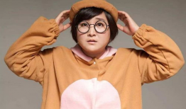 娱乐圈吃瓜文怎么写女主,瓜田里的璀璨女主角